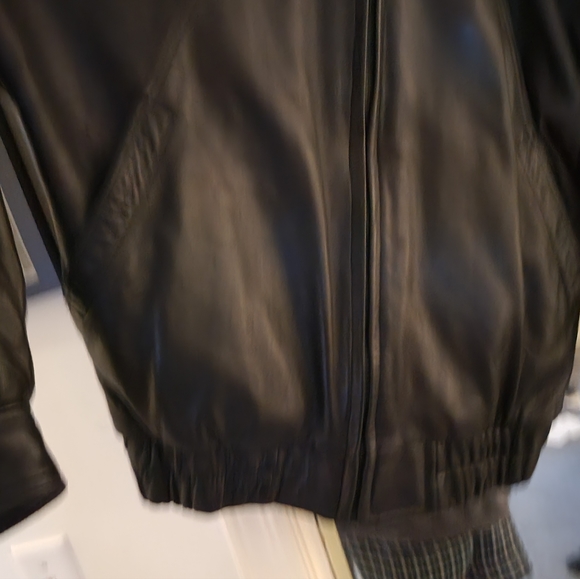 Andrew Marc Black Leather Motorcycle Jacket - Picture 10 of 10